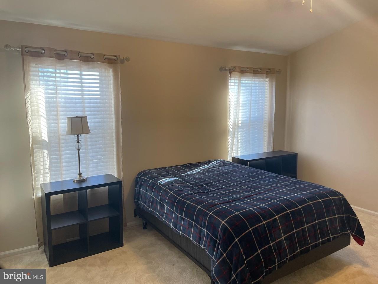 33 Greenridge Cir - Photo 7 of 11