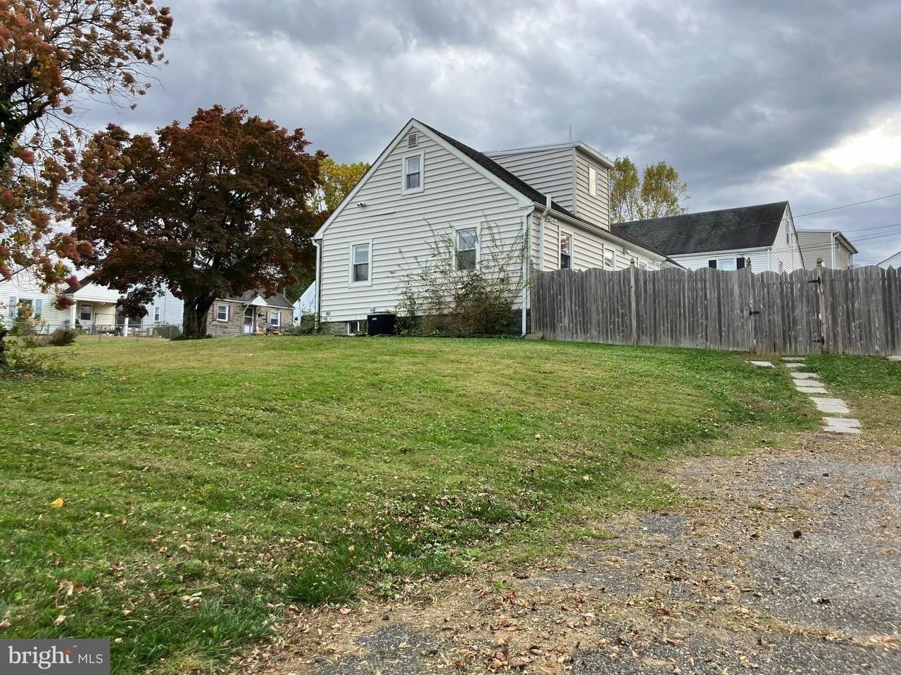 51 Bunting Ln - Photo 2 of 28