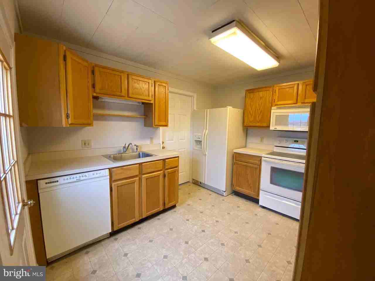 2063 Hill Rd Unit A #A - Photo 5 of 25