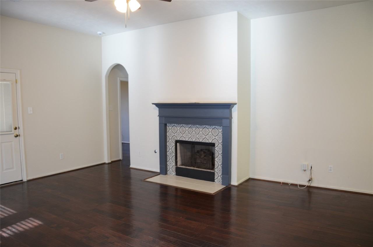 21407 Pepperberry Trl - Photo 3 of 7