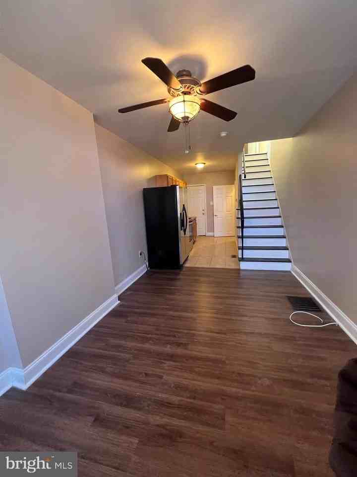 2010 E Boston St - Photo 4 of 19