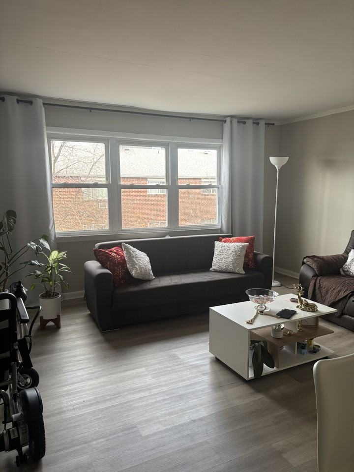 110 68th Street #2-E - Photo 3 of 10