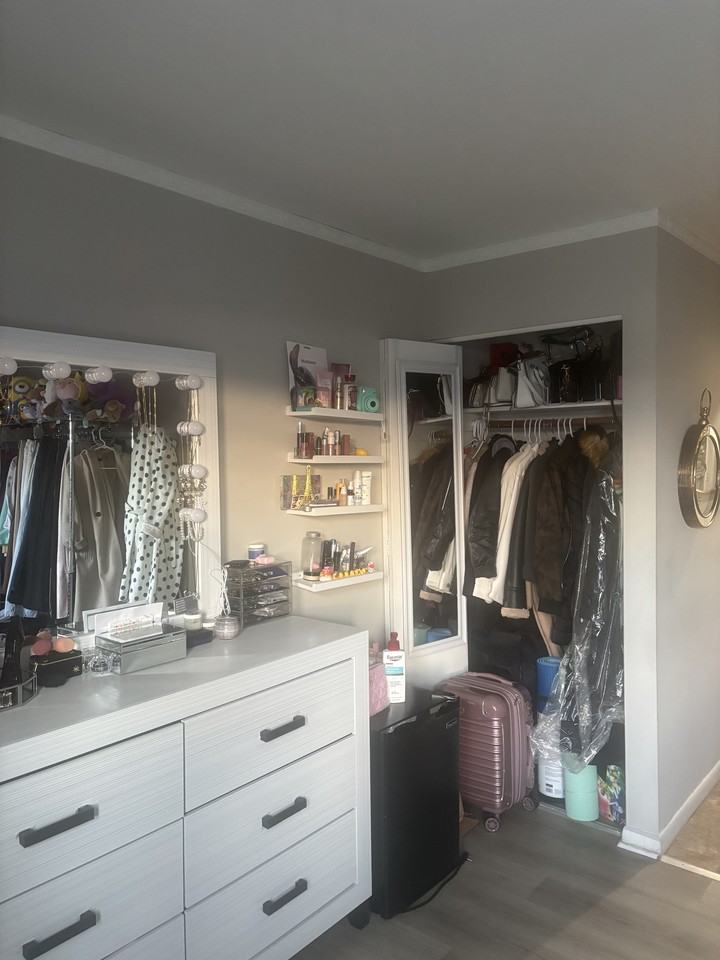 110 68th Street #2-E - Photo 7 of 10