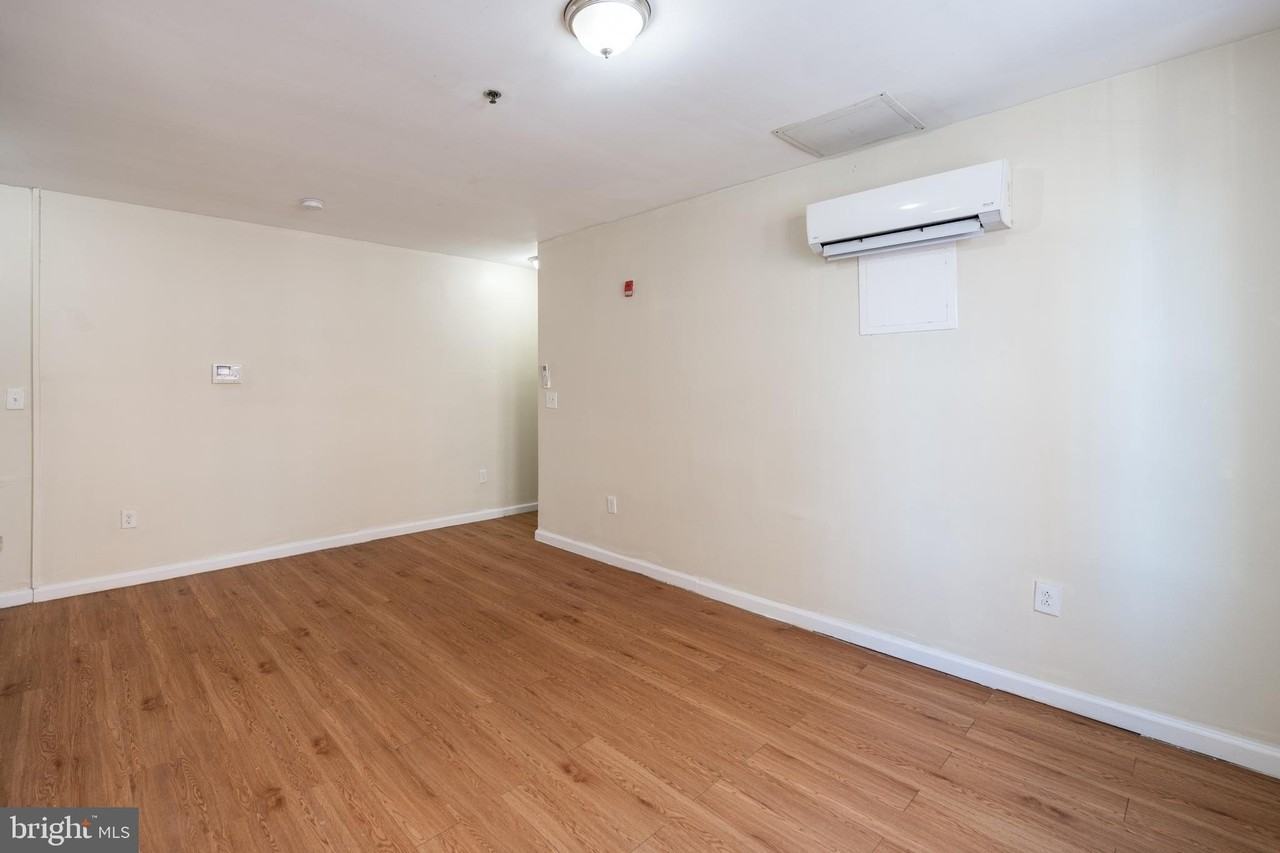 1501 W Allegheny Ave Apt 202 #202 - Photo 5 of 20