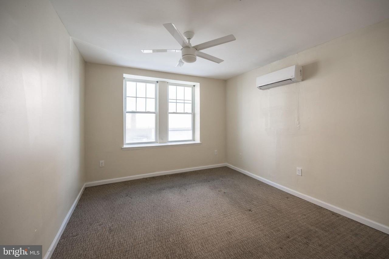 1501 W Allegheny Ave Apt 202 #202 - Photo 6 of 20