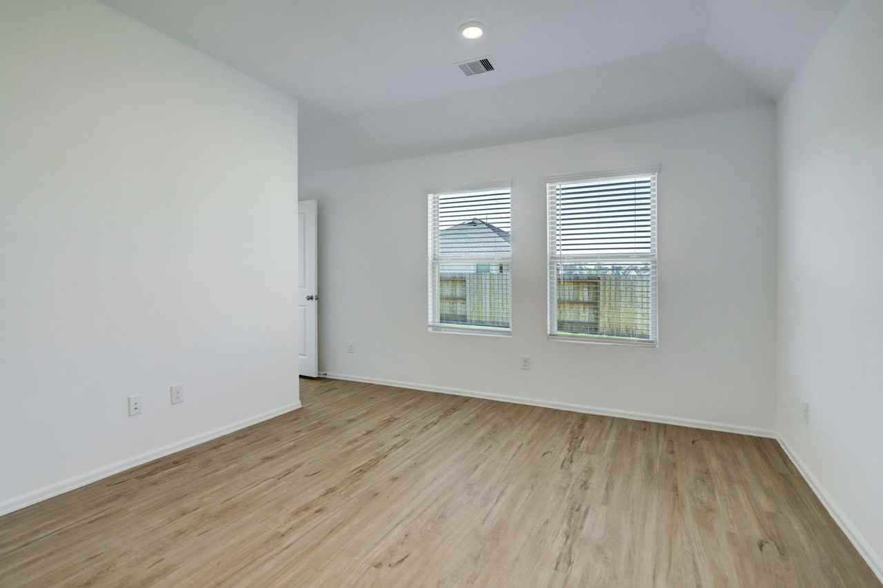 18916 Caney Forest Dr - Photo 6 of 10