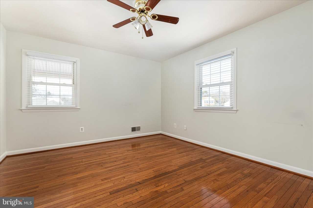 7201 Sydenstricker Rd - Photo 5 of 24