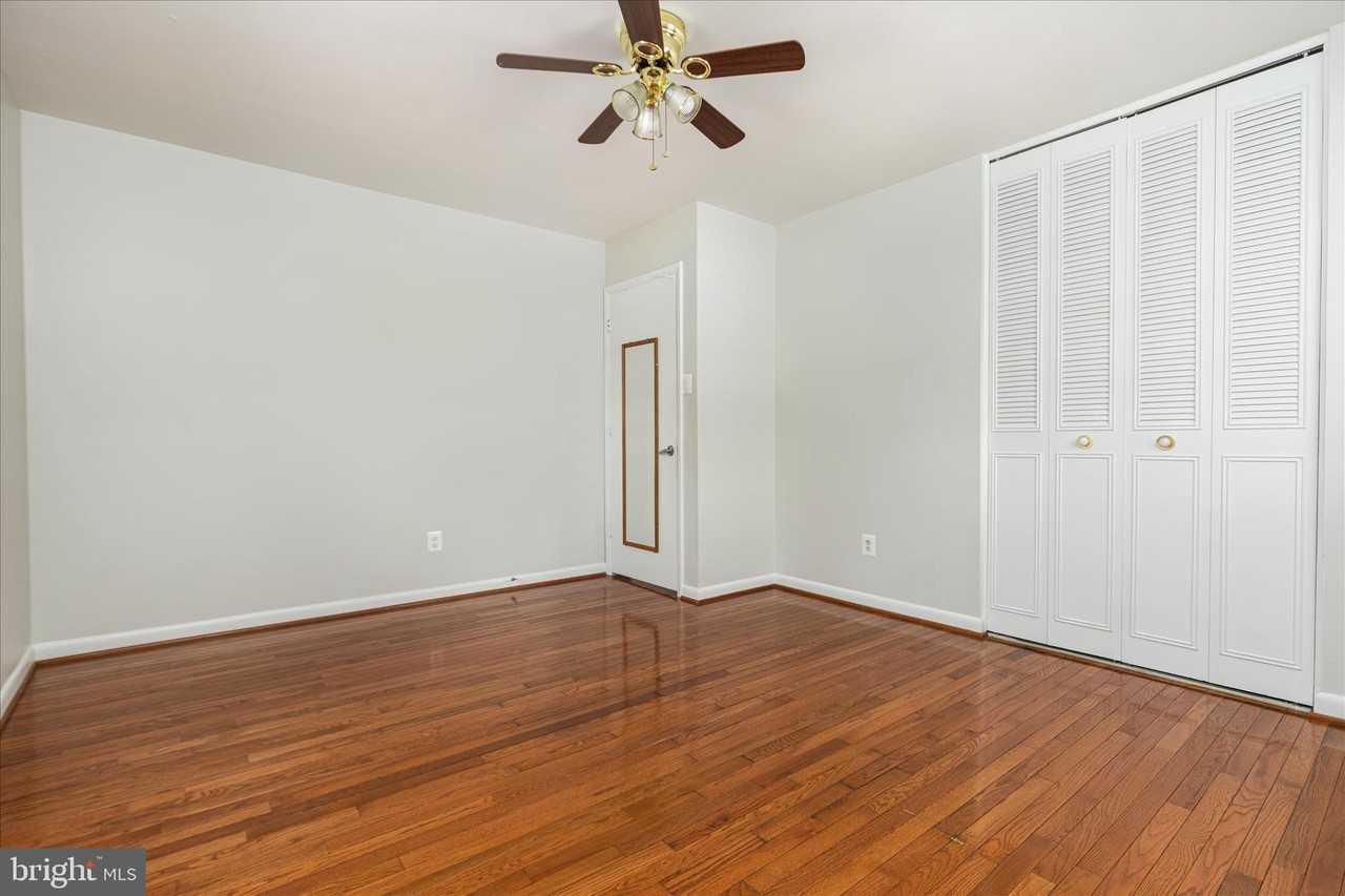 7201 Sydenstricker Rd - Photo 7 of 24