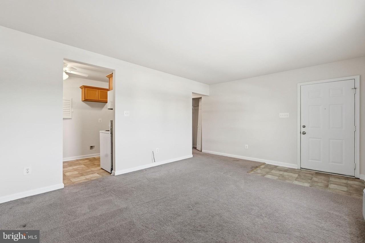 300 E Furman Dr - Photo 3 of 23