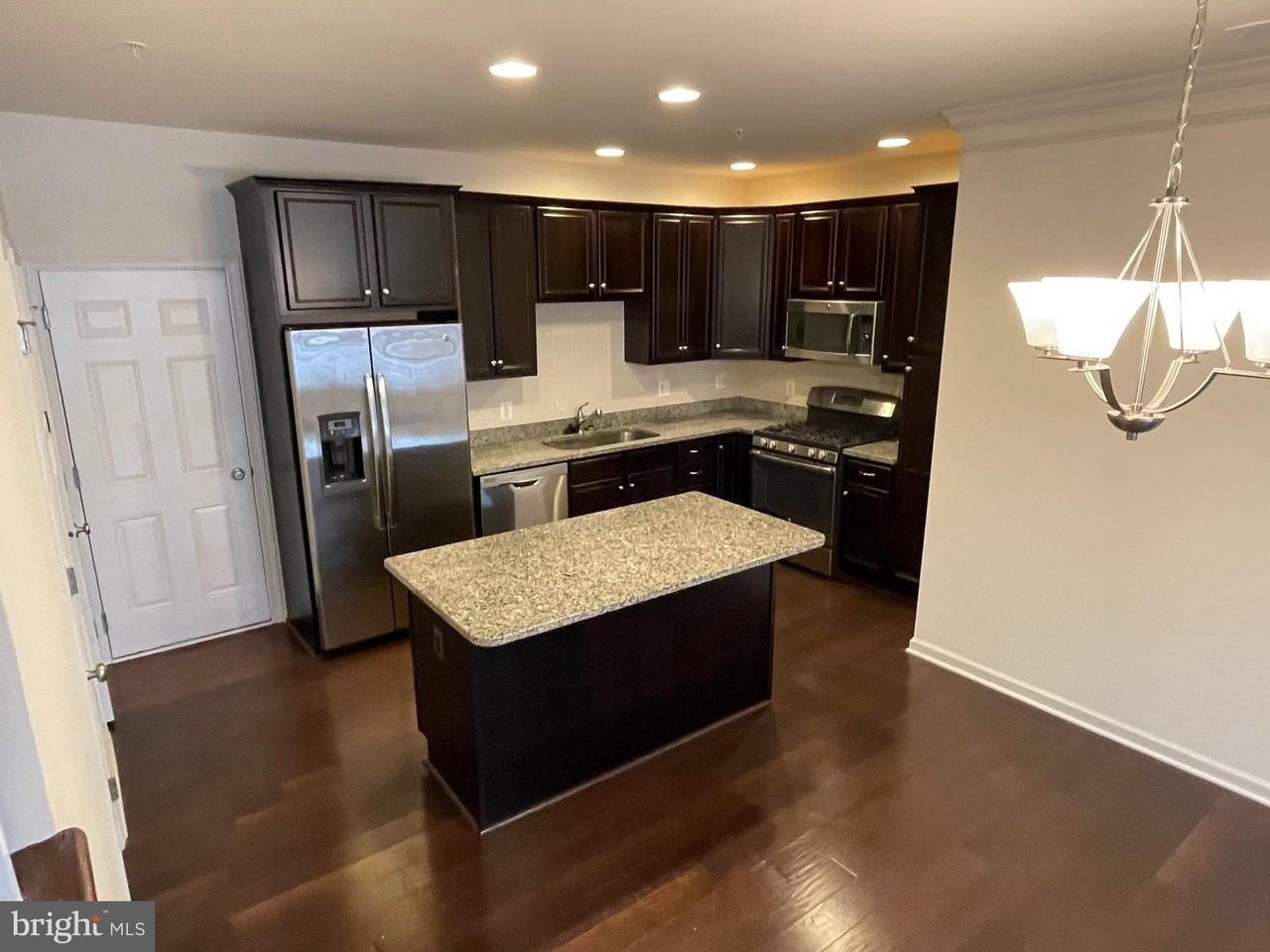 43146 Thoroughfare Gap Ter - Photo 3 of 18