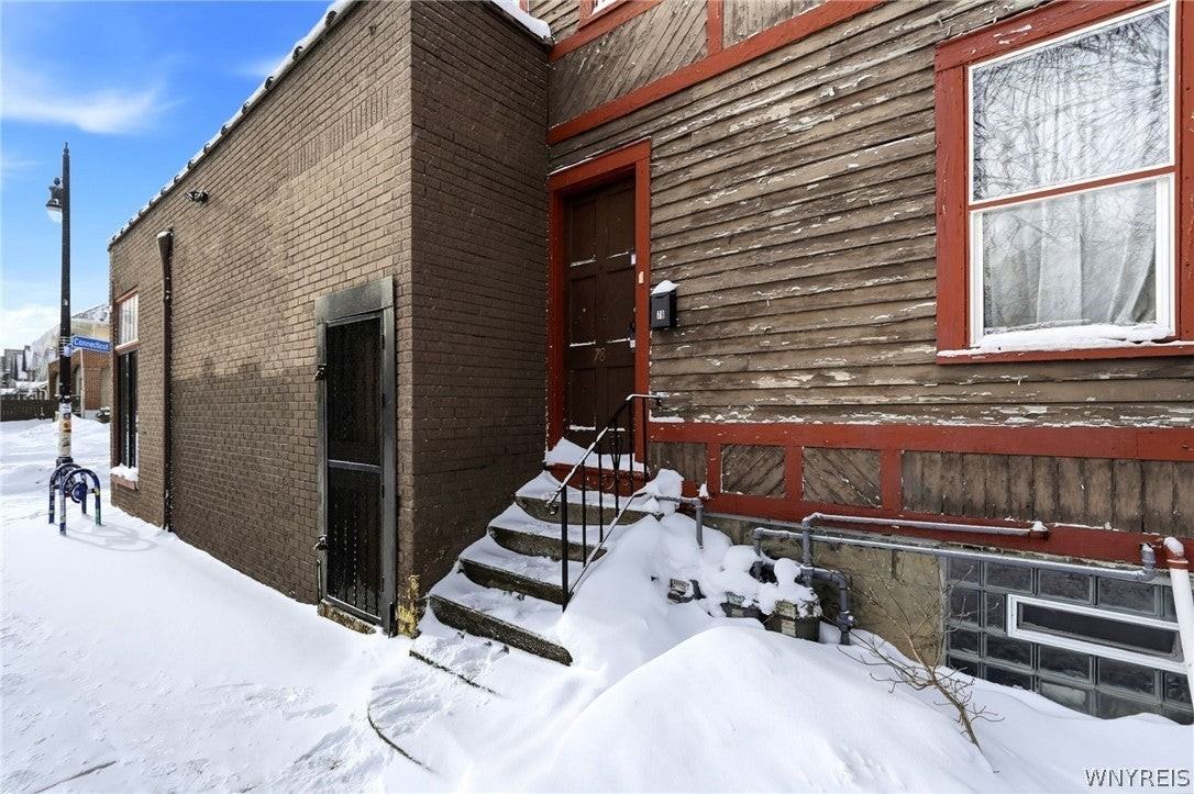 78 15th St - Photo 2 of 25