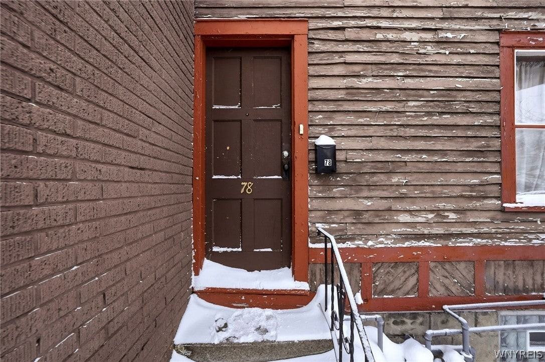 78 15th St - Photo 3 of 25