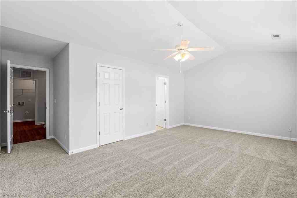 14 Dunlevy Way - Photo 5 of 27