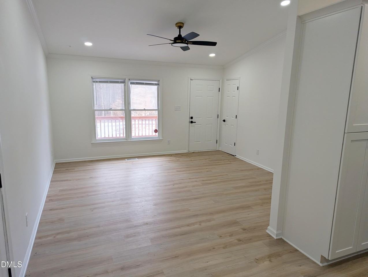 5802 Lillie Dr - Photo 5 of 16