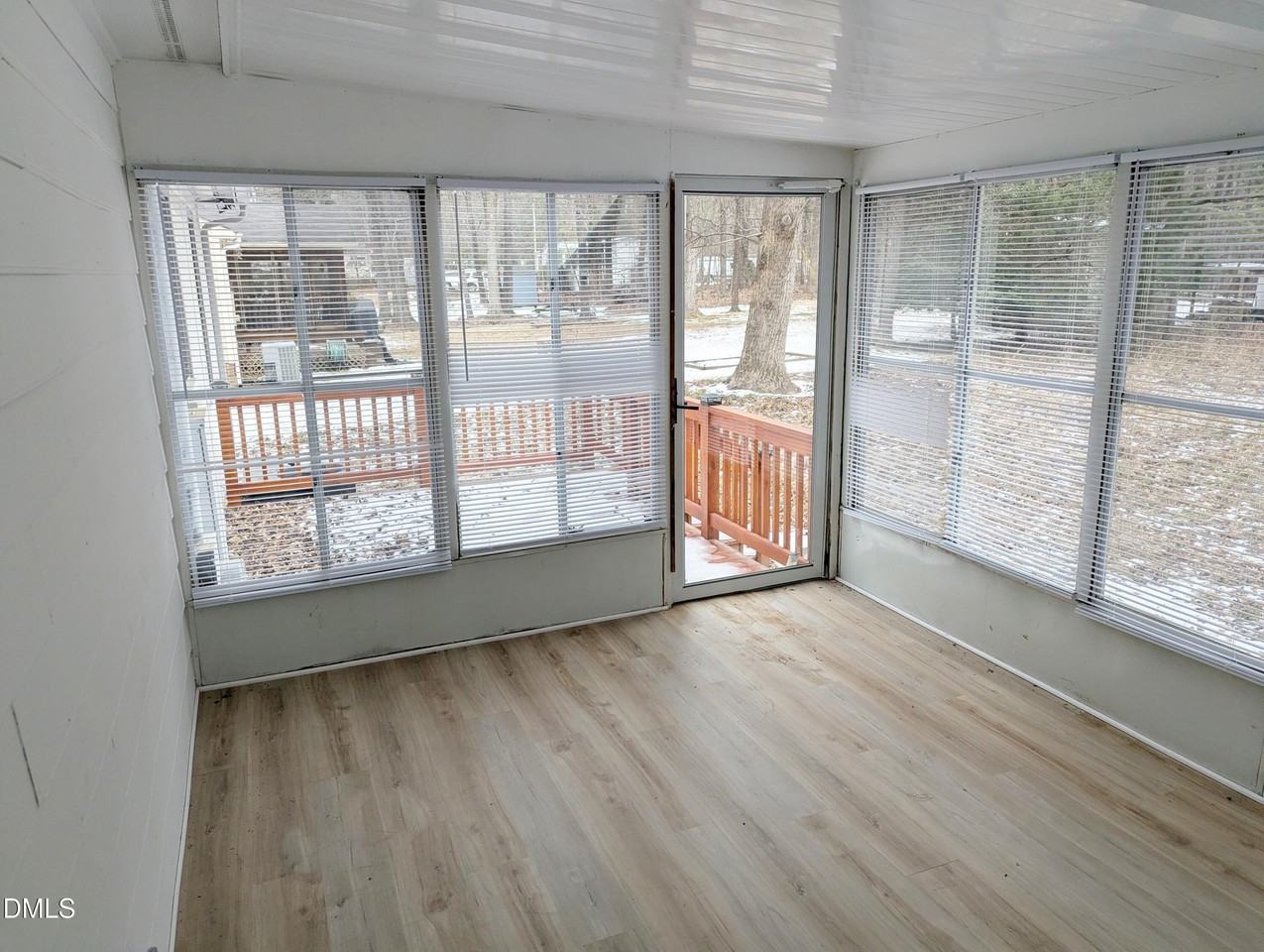 5802 Lillie Dr - Photo 6 of 16