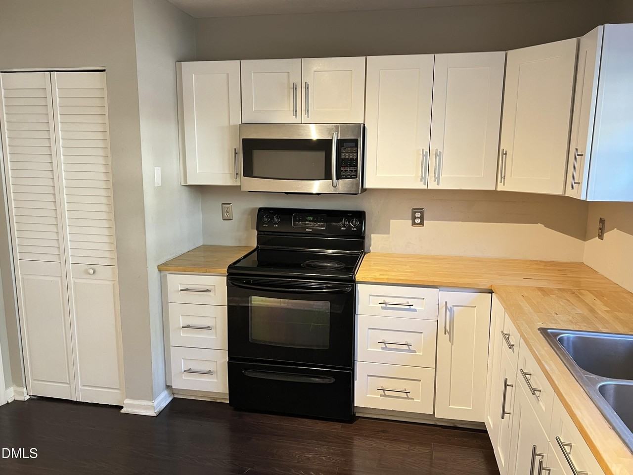 1333 Springlawn Ct - Photo 3 of 14