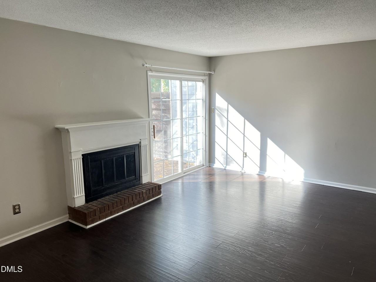 1333 Springlawn Ct - Photo 7 of 14