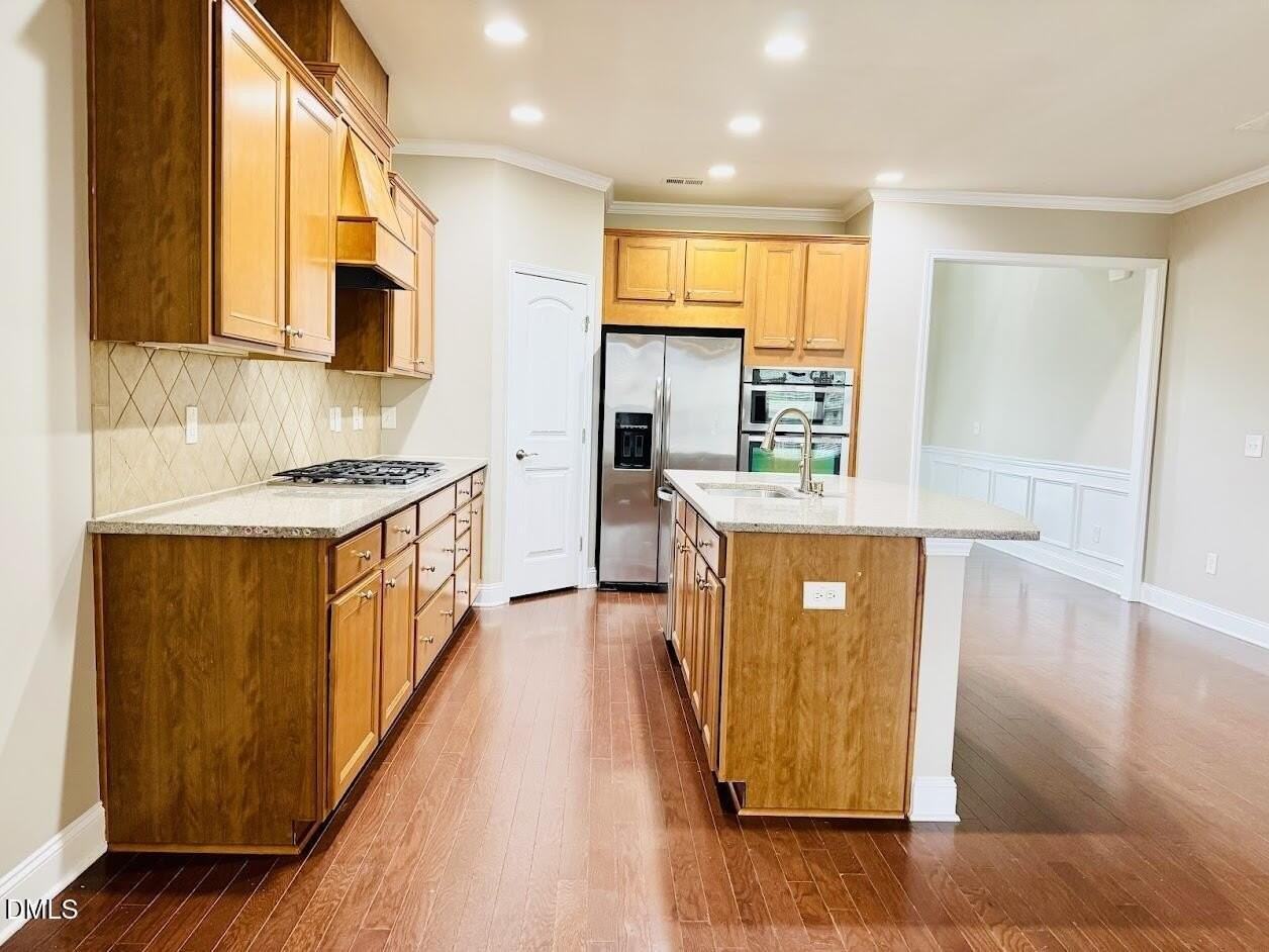 3408 Schooner Dr - Photo 4 of 30