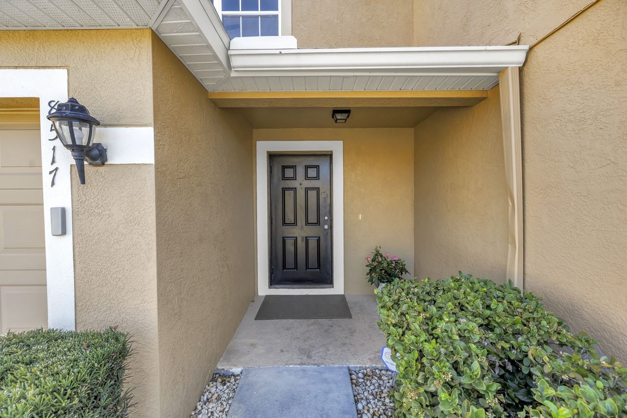 8517 Edgewater Place Blvd - Photo 2 of 50