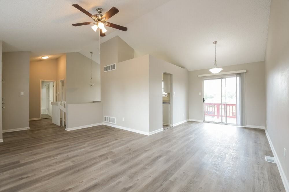 9554 Milwaukee Ct - Photo 6 of 17