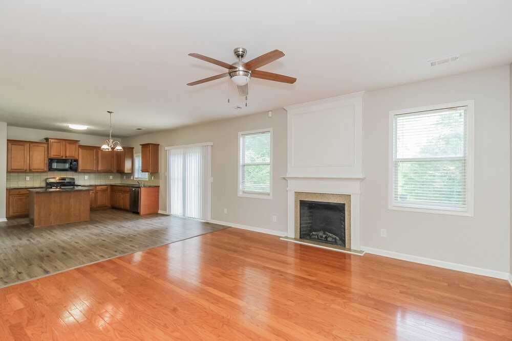 26 Berwick Ct - Photo 6 of 17