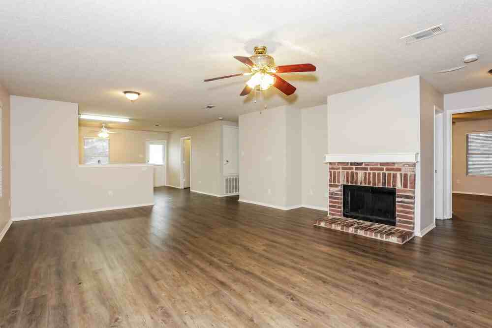 5351 Driftway Dr - Photo 6 of 19