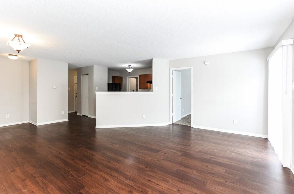 728 Adagio Dr - Photo 5 of 16