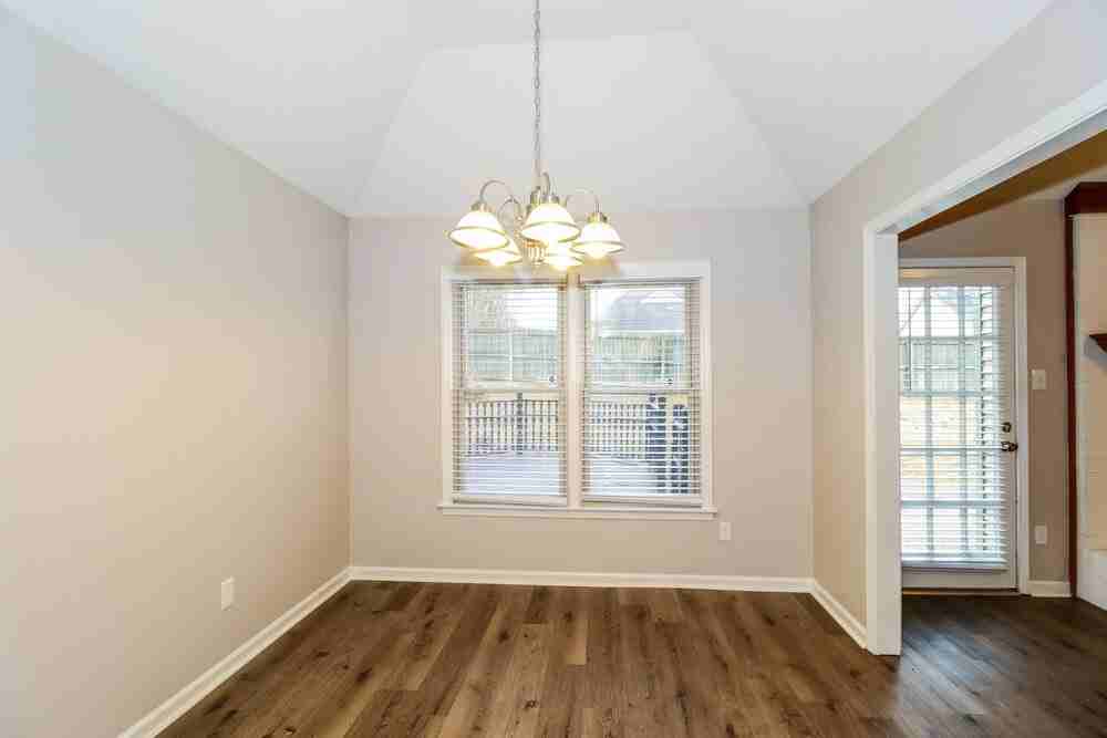 7309 Schilling Cv E - Photo 5 of 16