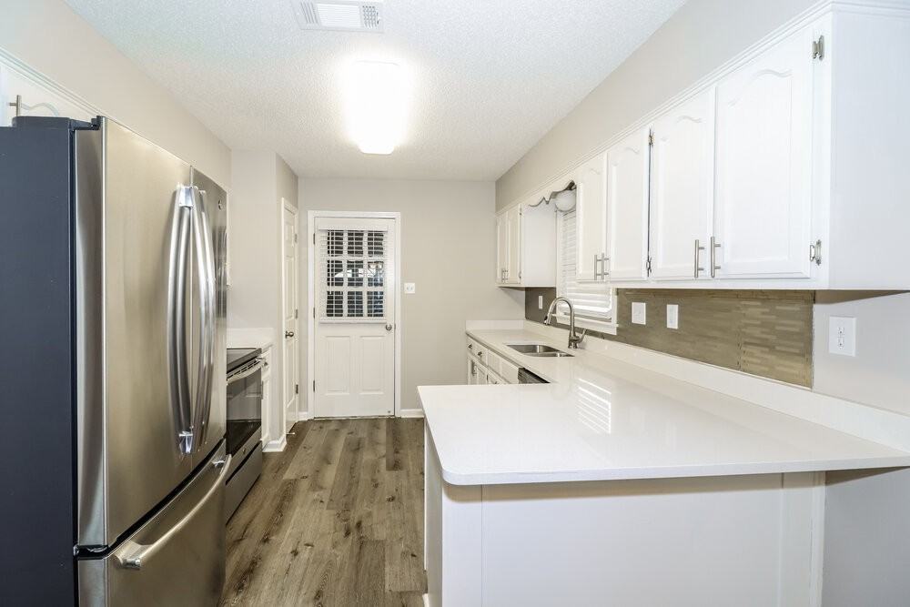 7309 Schilling Cv E - Photo 6 of 16