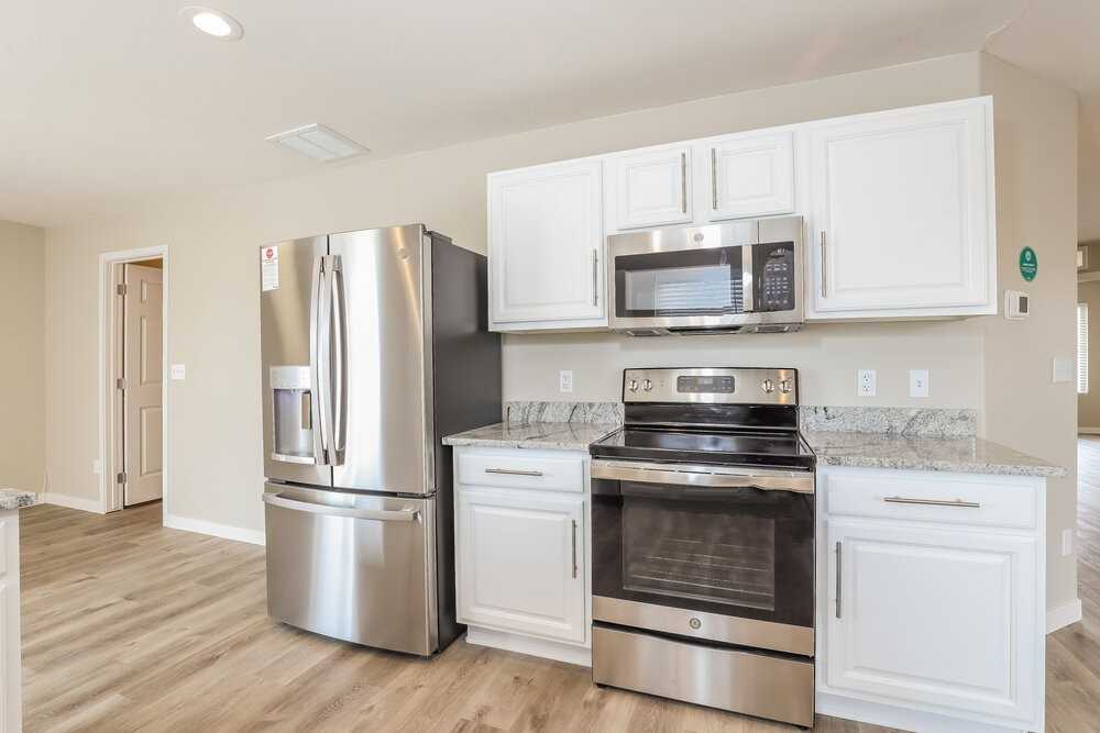 485 N Riviera Aly - Photo 7 of 17