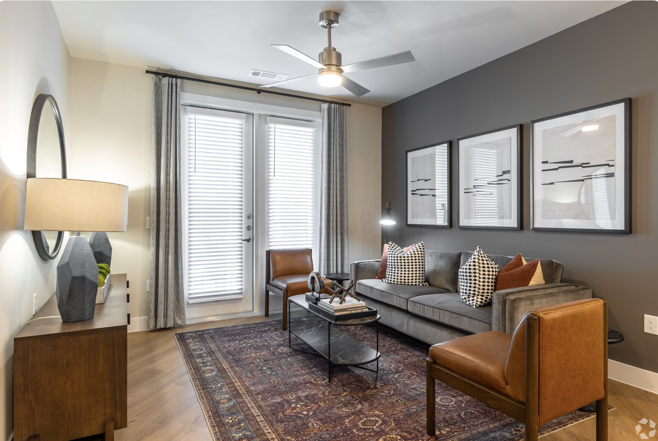 N Stemmons Fwy & Hollow Brook Ln #1432 - Photo 4 of 22