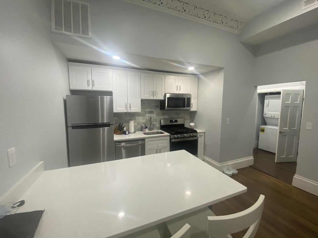 478 Massachusetts Ave #2 - Photo 4 of 10