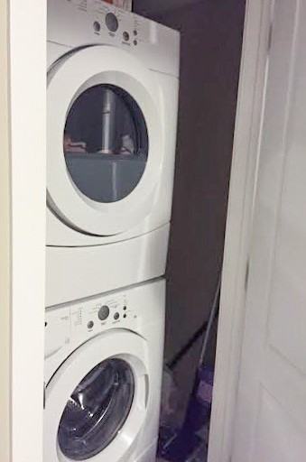 2 Bedroom | 1 Bathroom | Lower Unit 1126B Hargreaves Way - Photo 4 of 7