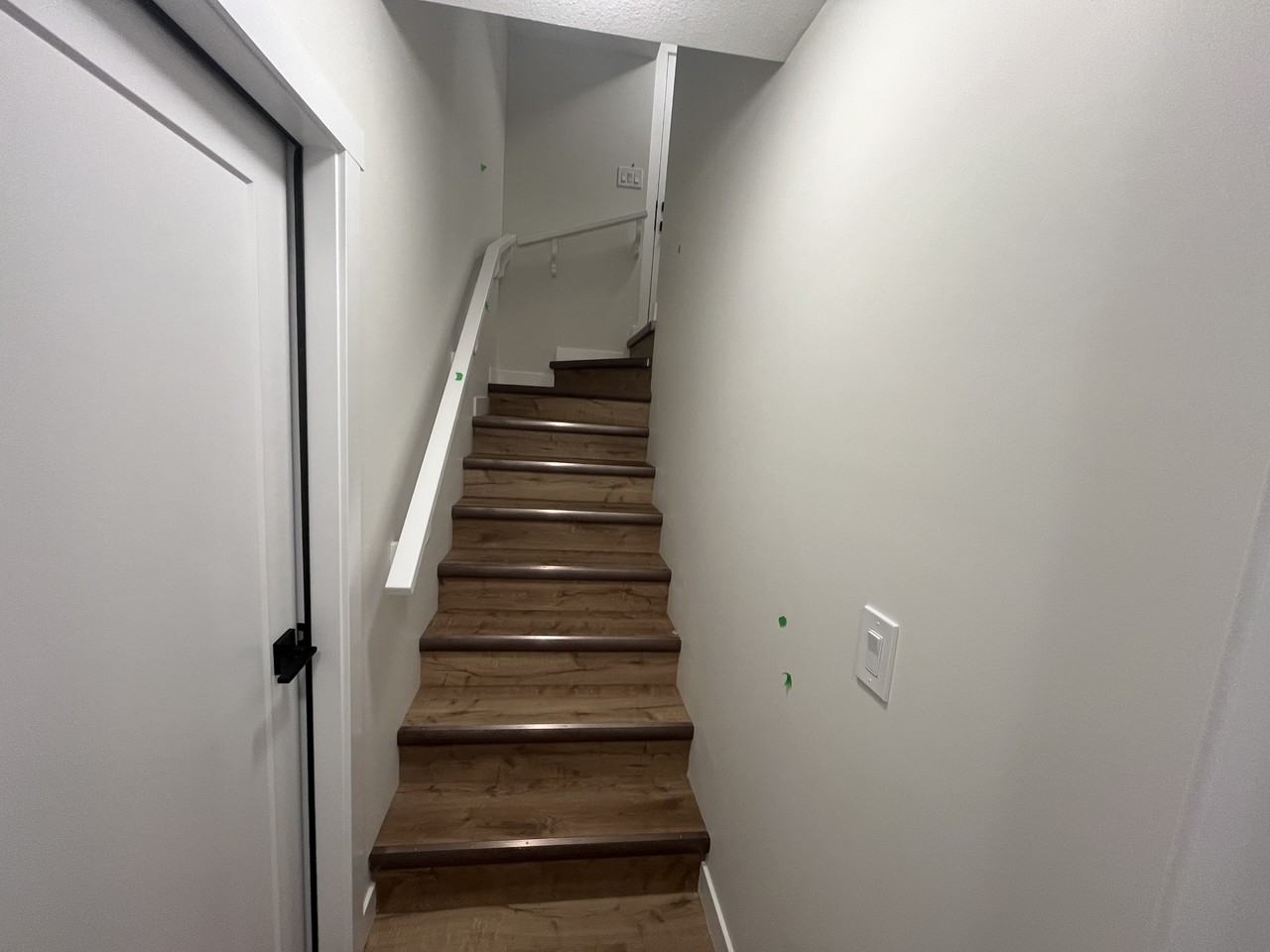 1 Bedroom | 1 Bathroom | Lower Unit 119 Taube Avenue - Photo 3 of 12