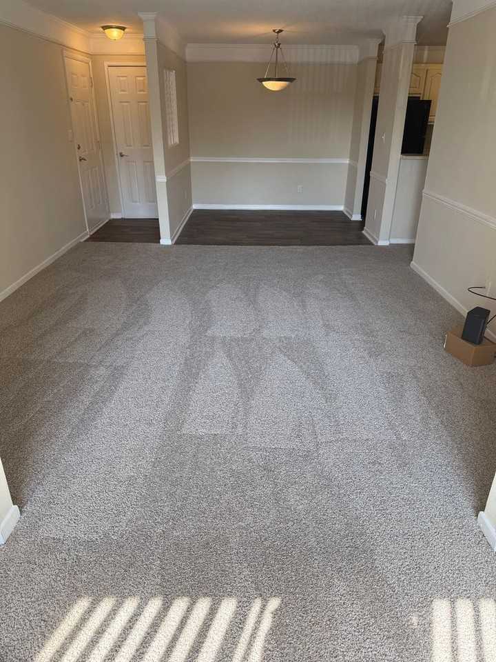 Harbour Club Apartments - Photo 6 of 11