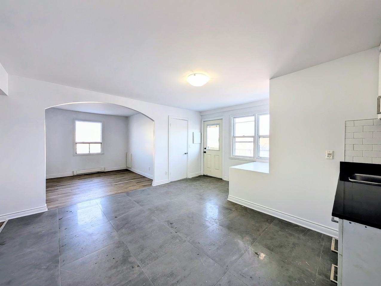 13955 Boulevard Curé-Labelle - Photo 7 of 21