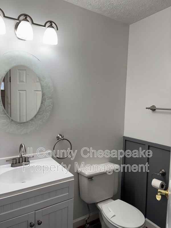 213 High Meadow Ter - Photo 2 of 18