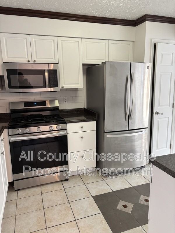 213 High Meadow Ter - Photo 5 of 18