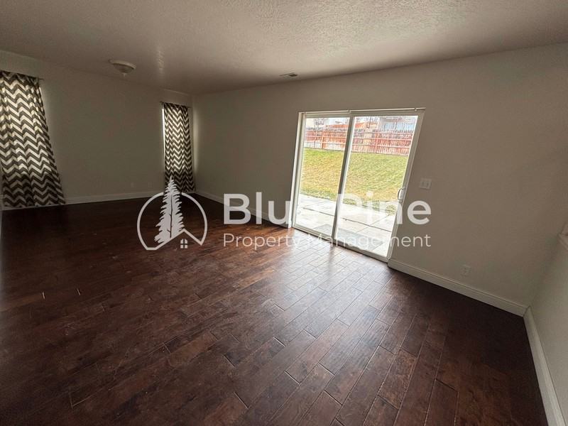 2415 Northstar Dr - Photo 7 of 24