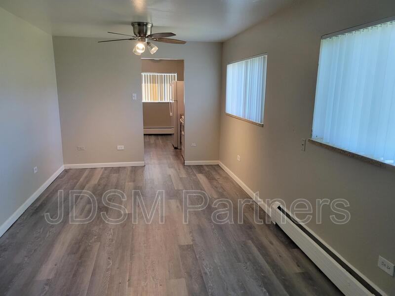 5605 W Warren Ave - Photo 3 of 15