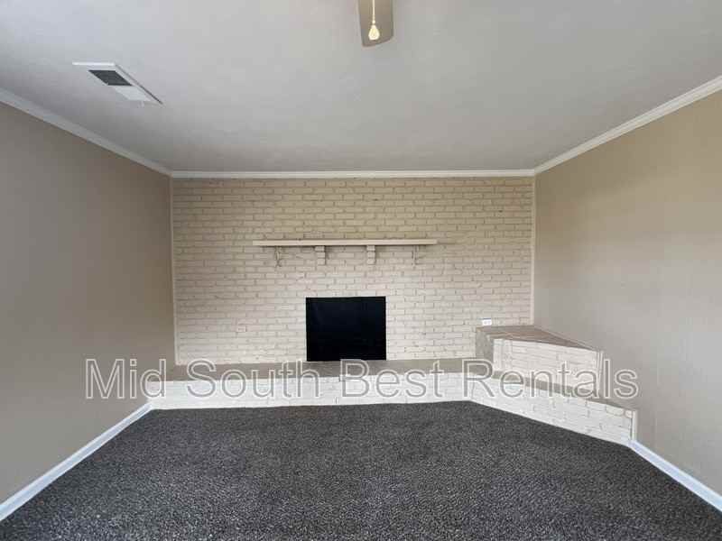 834 Lucille Ave - Photo 2 of 15