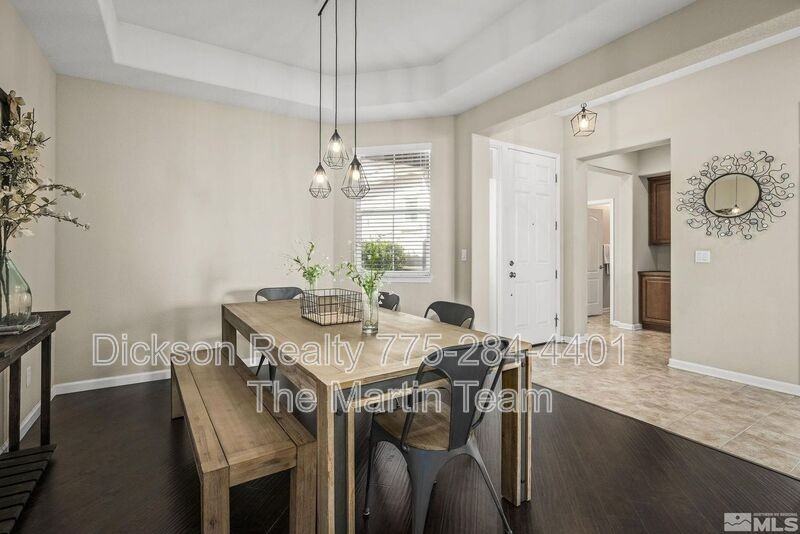 735 Sienna Park Dr - Photo 3 of 27