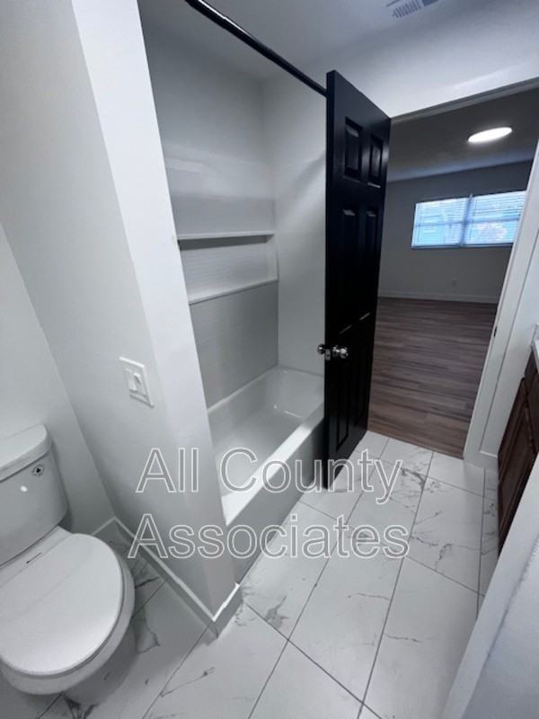 2267 Norman Dr #A - Photo 6 of 10