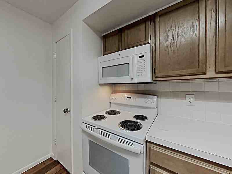 490 N Pin Oak Pl #208 - Photo 7 of 18