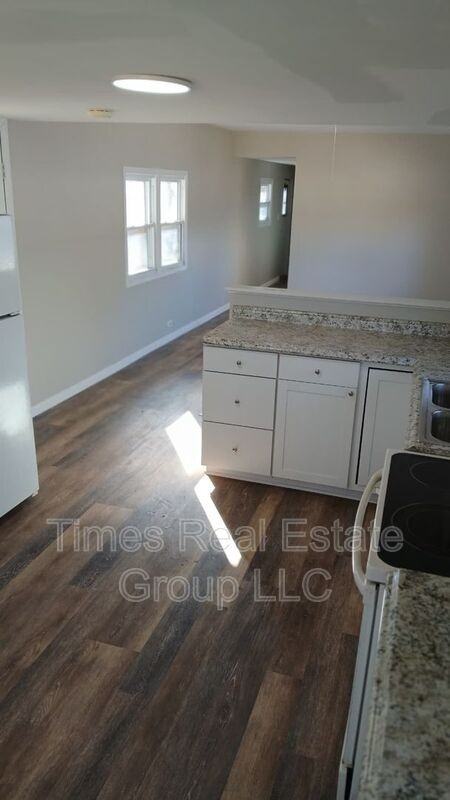 1994 Creek Rd - Photo 3 of 12