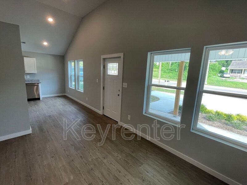 2121 Massachusetts Ave - Photo 4 of 16