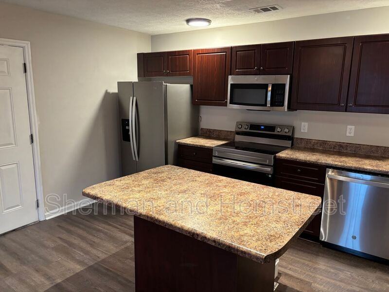 3701 London Ct #3701-102 - Photo 4 of 11