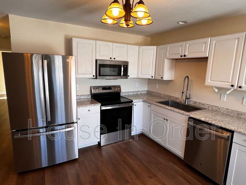59 Mulberry St #104 - Photo 2 of 20