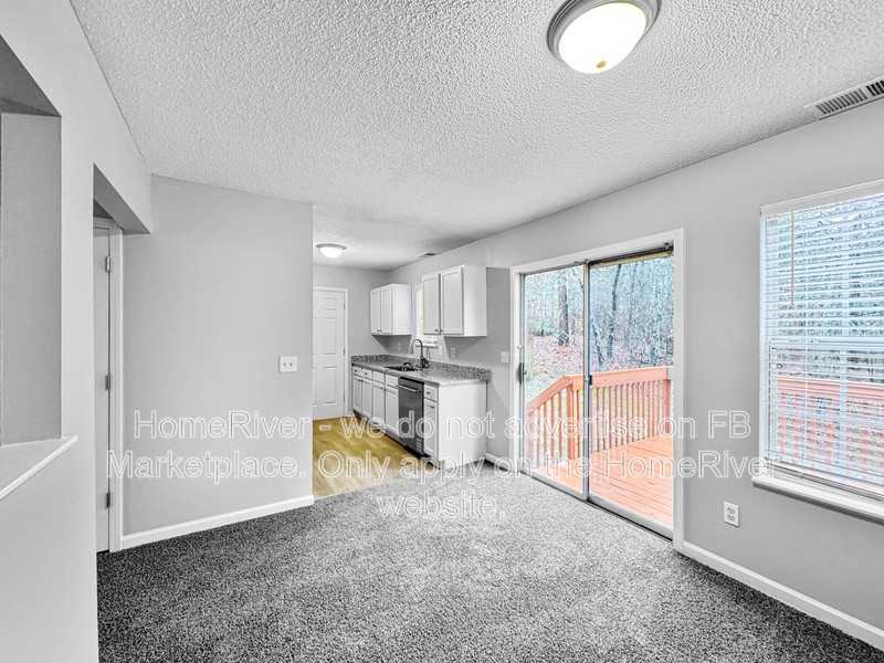 250 Curvewood Rd - Photo 7 of 28