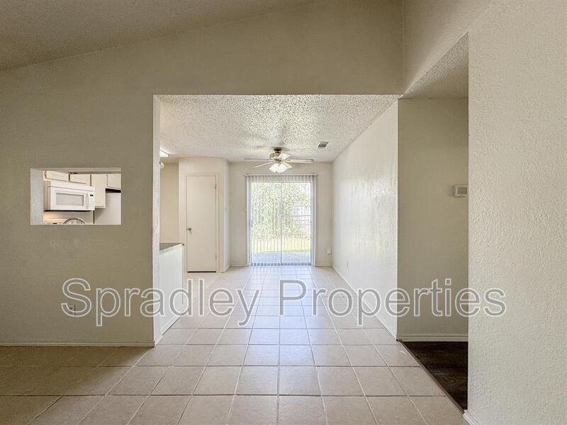 2013A S 15th St - Photo 4 of 15